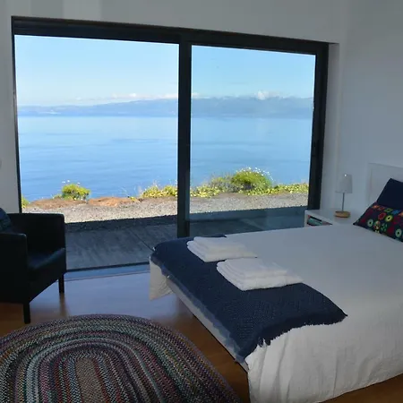 Villa Atlantic Window *